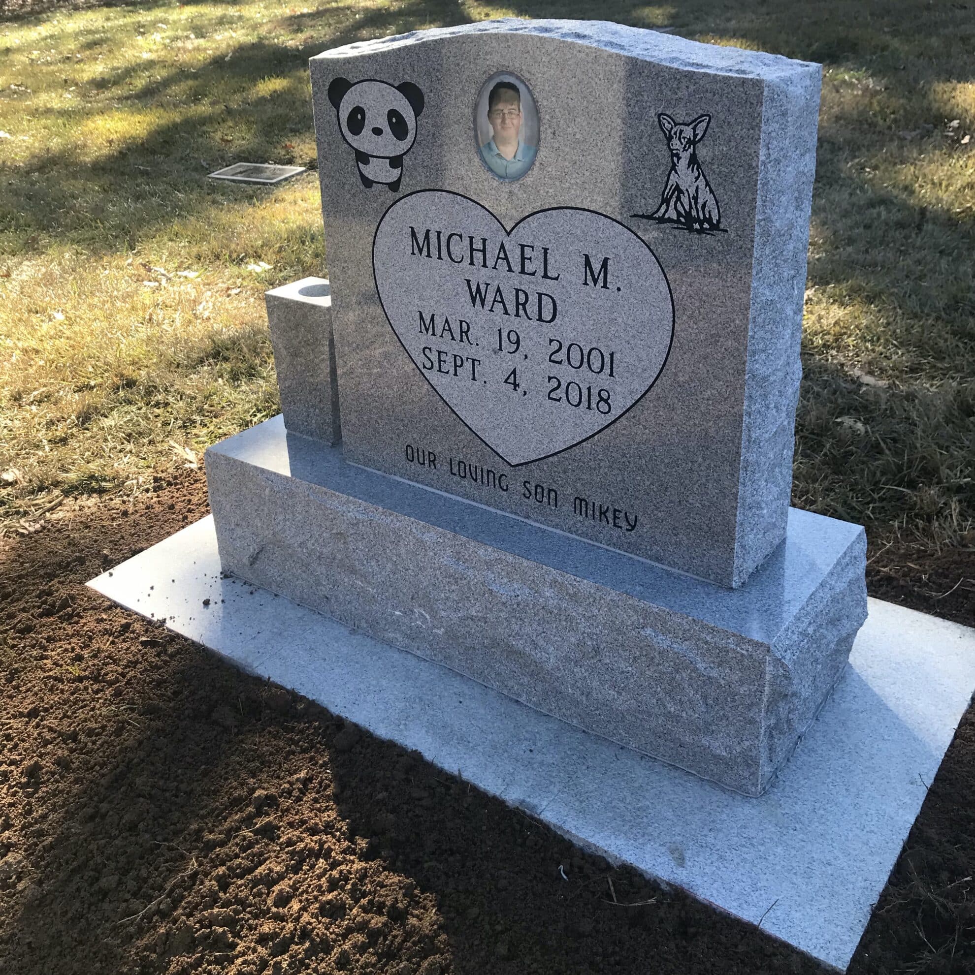 Single Upright Granite Headstone With Vase-sugh-004 - East Coast Memorials